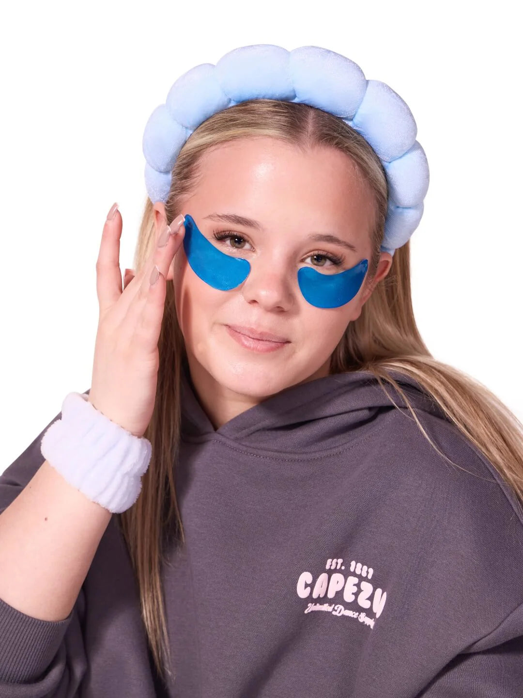 Capezio BH1731 Glow Away Puffy Eyes