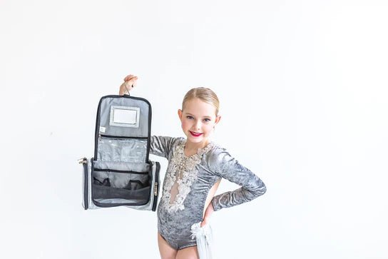 GLAM'R GEAR HANGING TRAVEL COSMETICS BAG - Fanci Footworks