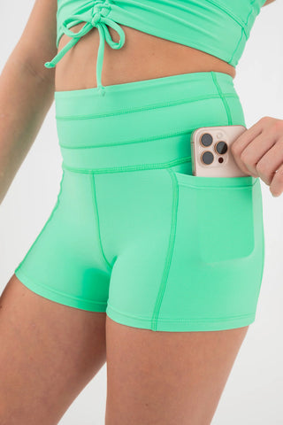 Every Turn Breathe Deeply / On-The-Go Short Set