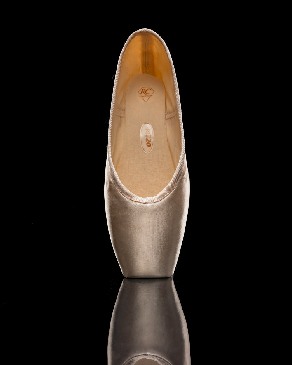 R-Class Brillante Series Base Model RC20 Vamp 2 / Hard Shank Pointe Shoes