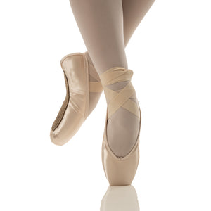 R-Class Soleia AD69 Vamp 2 / Medium Shank Pointe Shoes