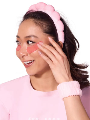 Capezio BH1731 Glow Away Puffy Eyes