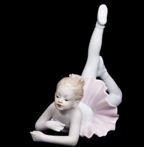 DASHA 6018A CERAMIC BALLERINA LEG UP - Fanci Footworks