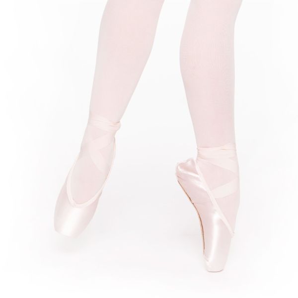 RP AKOYA U-CUT FM SHANK POINTE SHOES - Fanci Footworks